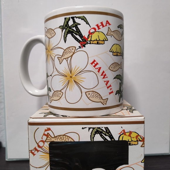 Vintage Island Heritage Coffee Mug White Plumeria of Aloha - Picture 2 of 5